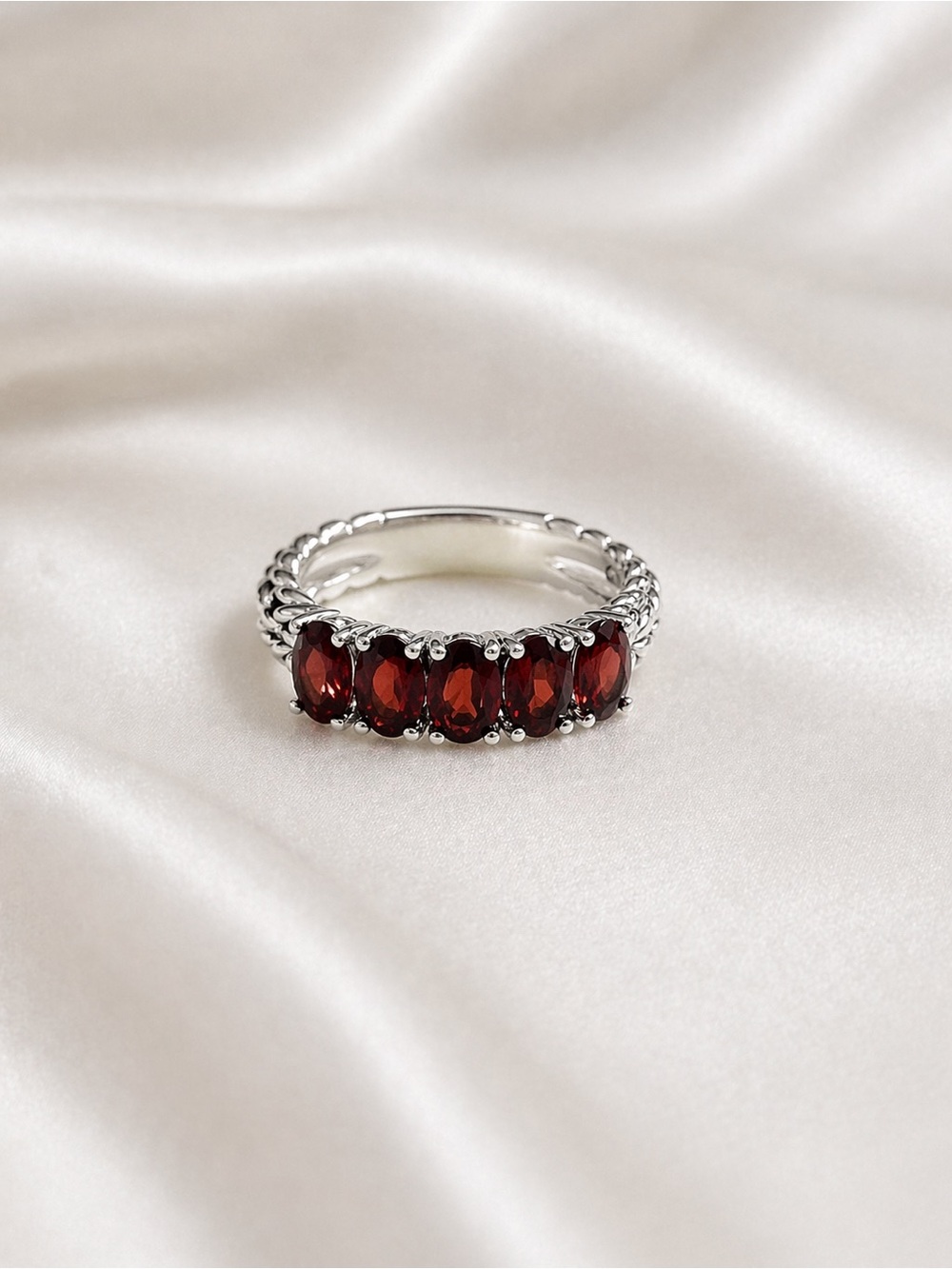 JOHN HARDY JAI Sterling Silver Garnet Gemstone Ring (size 7) NEW